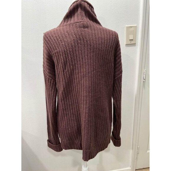 Supplies knitted distressed plum color sweater size medium - Picture 6 of 7